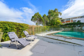 Collaroy 3Br Beach Home with Large Pool